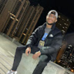 Meet your Posher, Andrés